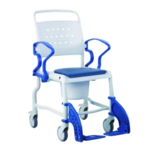 Silla de ducha/WC Bonn: asiento acolchado 45×46 cm, orinal integrado, reposabrazos abatibles y ruedas con freno.